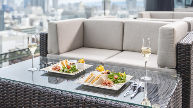 THE C's SKY CAFE & BAR - メイン写真: