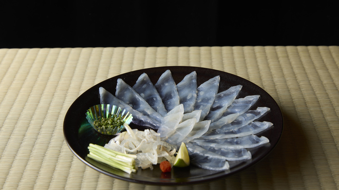 下関春帆楼 阿倍野店 - 料理写真:松茸と黒毛和牛の季節会会席（9月～10月）