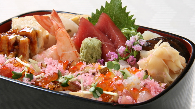 すし割烹 翁鮨 - メイン写真: