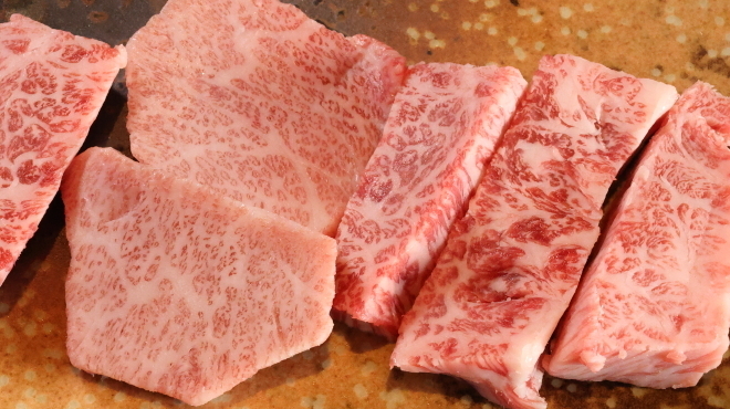 夕日鍋と焼肉のお店 うえだ - メイン写真: