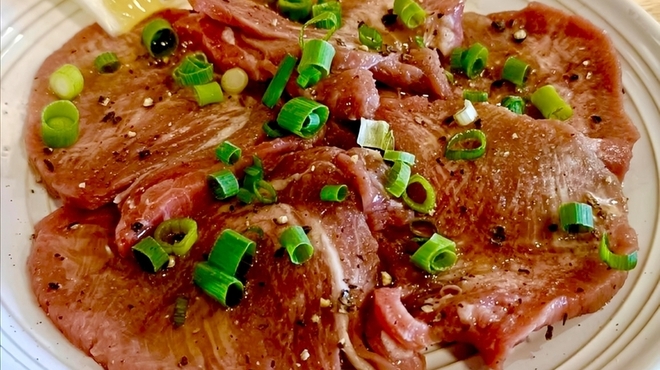 大衆焼肉 イロトリ鶏 肉と麺 - メイン写真: