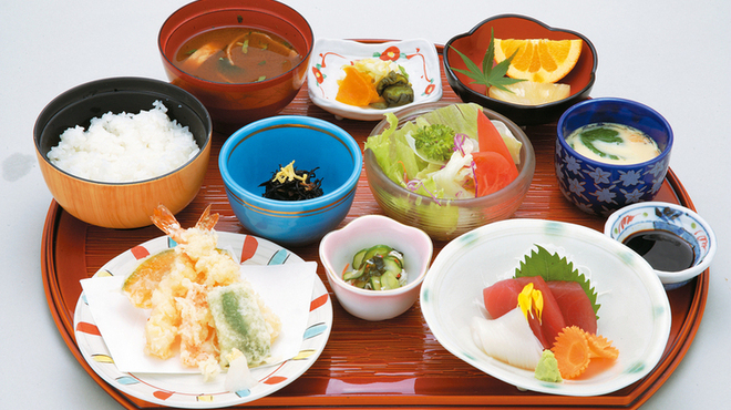 太閤本店 伏見店 - メイン写真: