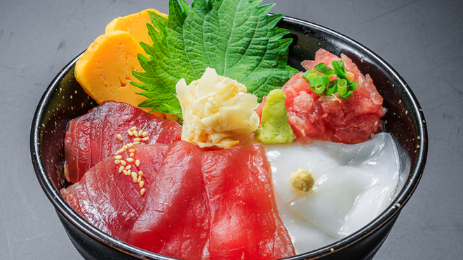 海鮮丼 佐政 - 料理写真: