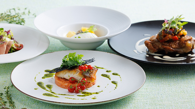 R restaurant & bar - 料理写真:R restaurant and bar ランチセット　7/11-9/10