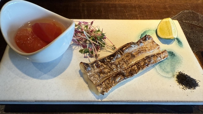 炭火鉄板焼　杜季 - 料理写真:太刀魚とフルーツトマト