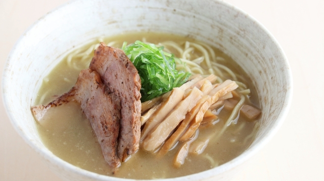 炭火串焼 鳥むすび - メイン写真: