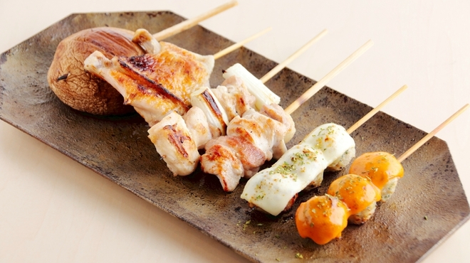 炭火串焼 鳥むすび - メイン写真: