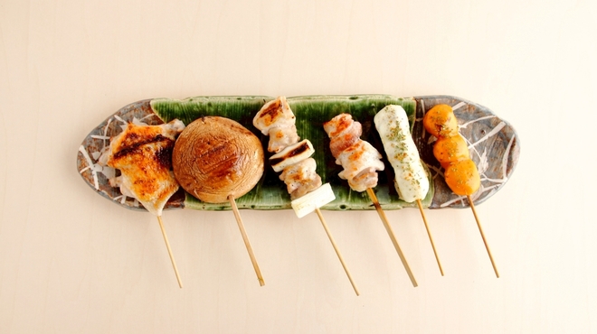 炭火串焼 鳥むすび - メイン写真: