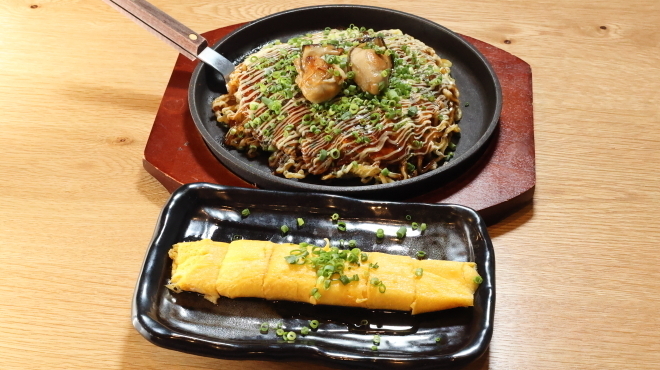 広島鉄板焼き じゃけぇ - メイン写真: