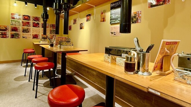 ホルモンと酒 春田屋 - メイン写真: