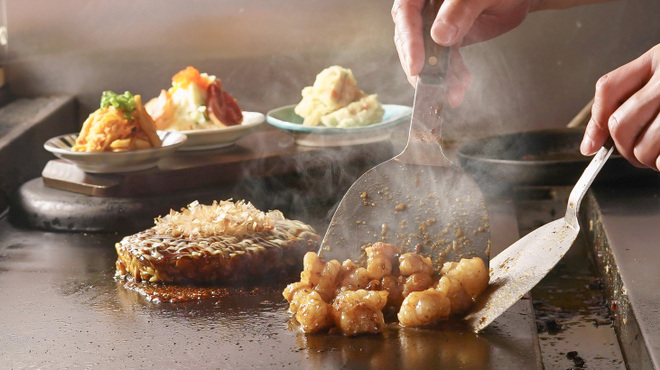 鉄板焼き・お好み焼き 一歩 - メイン写真: