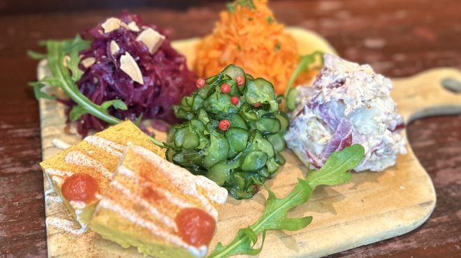 肉ビストロ&クラフトビール ランプラント - メイン写真: