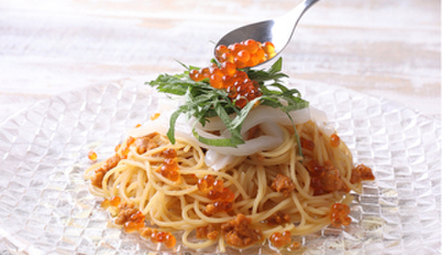 トゥ・ザ・ハーブズ - メイン写真: