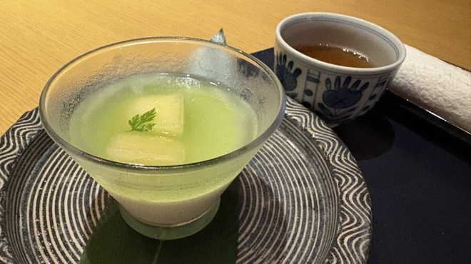 ダイニング 花火 - 料理写真:メロンのスープとパンナコッタ