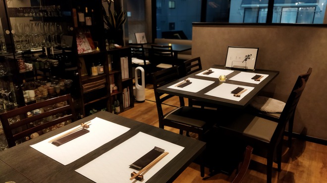 ワインと日本酒 居酒屋 Hana - メイン写真: