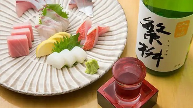 旬の鮮魚と魂の煮込み 照 - メイン写真: