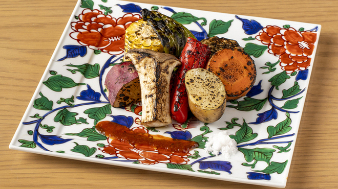 いけすと炭と薪焼と 博多 とりとりと - メイン写真: