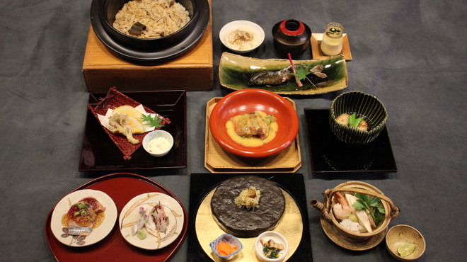 粋 料亭 助六 - 料理写真:R7.9月のお料理　8,800円（税込）