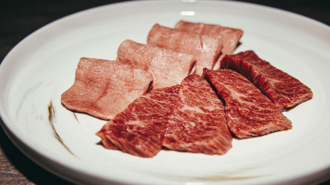USHIGORO S. GINZA - メイン写真: