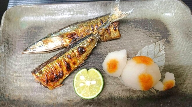 割烹峰屋 - 料理写真:“秋刀魚”は脂のりのよいものがあったら入荷します。