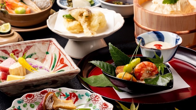 京懐石とゆば料理 松山閣 JR京都伊勢丹店 - メイン写真: