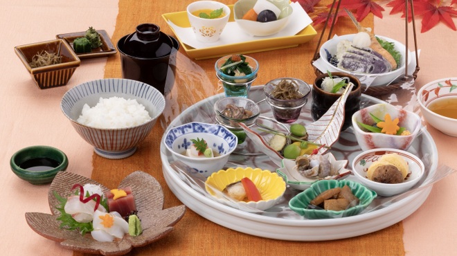 日本料理　雲海 - メイン写真: