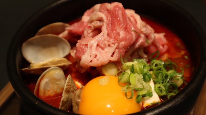 スンドゥブ食堂 駿 - メイン写真: