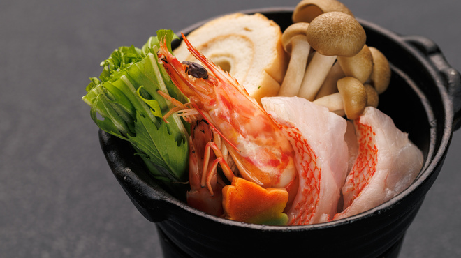 晶 - メイン写真: