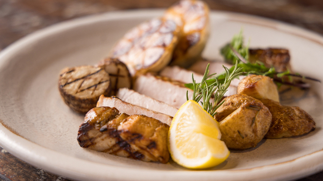 ビストロ　アトリ - メイン写真: