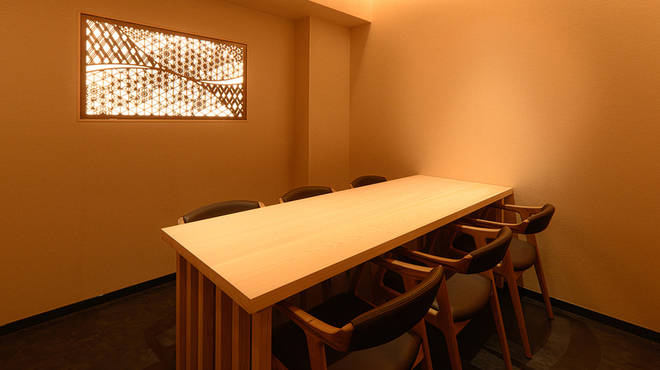 銀座 別邸花山 - メイン写真: