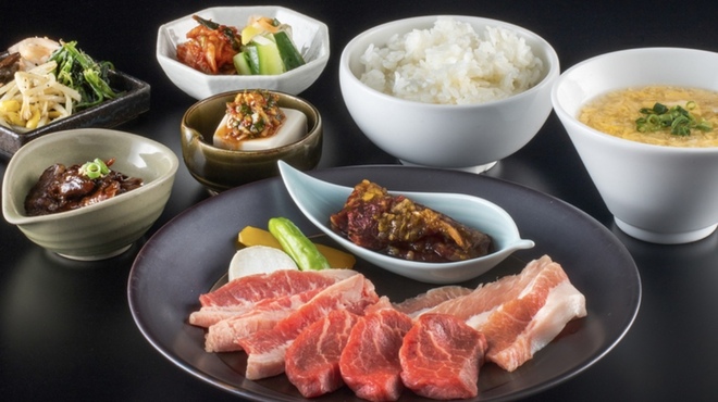 焼肉トラジ - メイン写真: