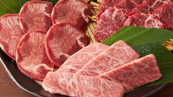 焼肉食べ放題 火ノ丸 - メイン写真: