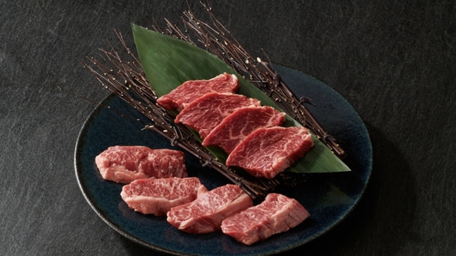 焼肉トラジ - メイン写真: