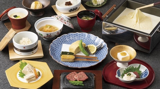 梅の花 - メイン写真: