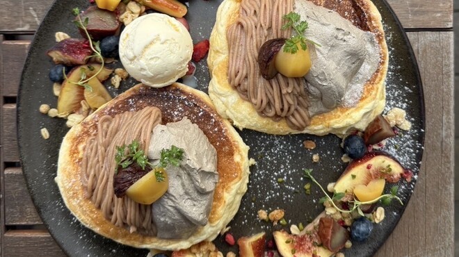 Manly - 料理写真:モンブランパンケーキ