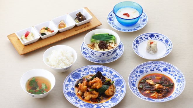 老四川 飄香小院 - 料理写真: