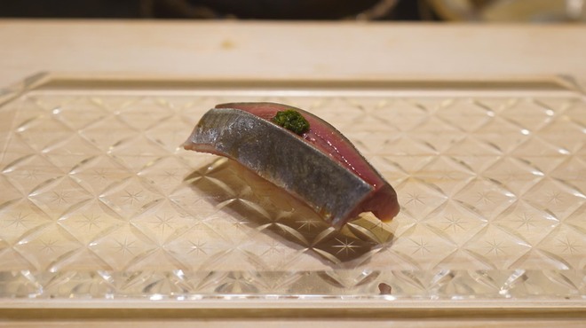 鮨 なんば 日比谷 - 料理写真:秋刀魚