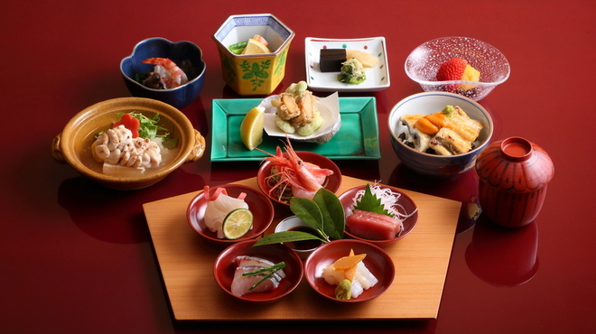 日本料理 大和屋さんげん - メイン写真: