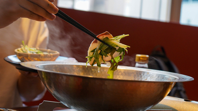 しゃぶしゃぶ×居酒屋 ウエチャベ - メイン写真: