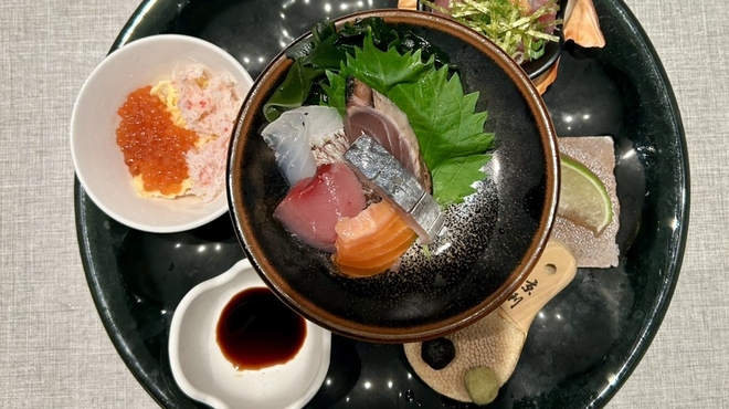 KYOTO GOJO ONO - 料理写真:お造り盛り合わせ
