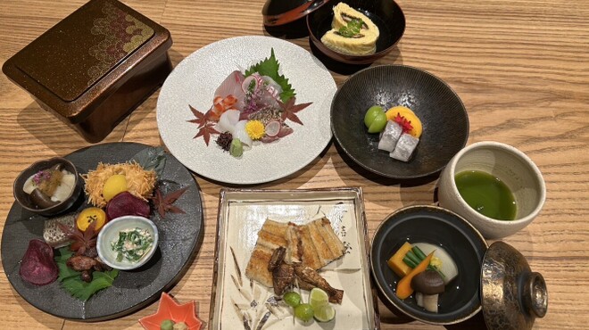 うなぎ四代目菊川 - 料理写真:秋四季