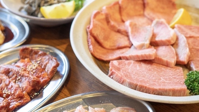 肉 じゅうご - メイン写真: