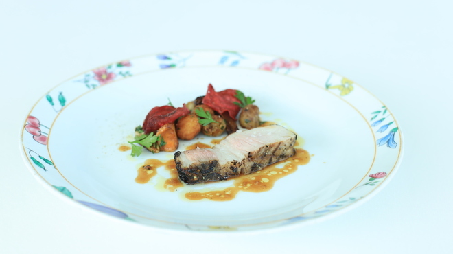SIMOSE French Restaurant - 料理写真:広島県産　豚肉の炭火焼き　エシャロットソース