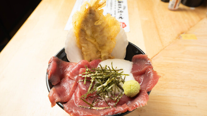 どんぶり次郎 - メイン写真: