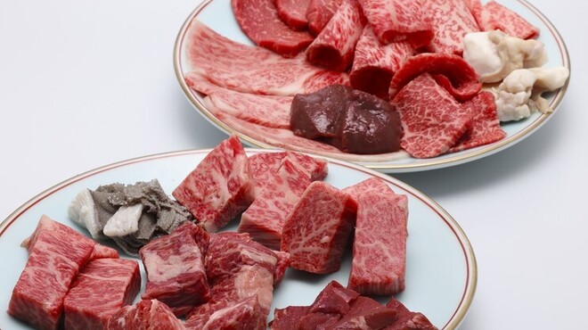 和牛焼肉 かまうし (Wagyu BBQ Kamaushi) - 半蔵門/焼肉 | 食べログ