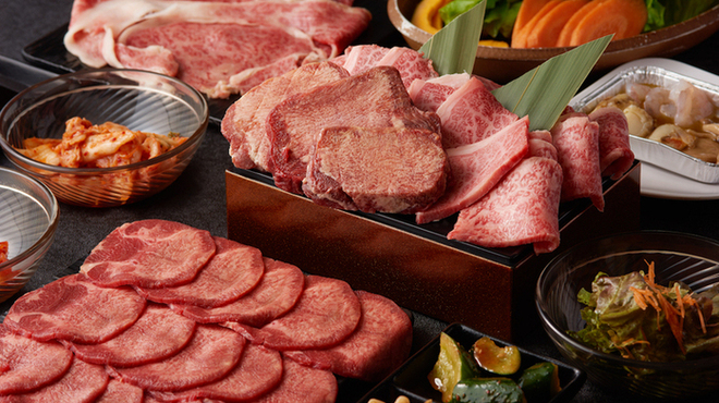 和牛焼肉食べ放題　肉屋の台所 - メイン写真: