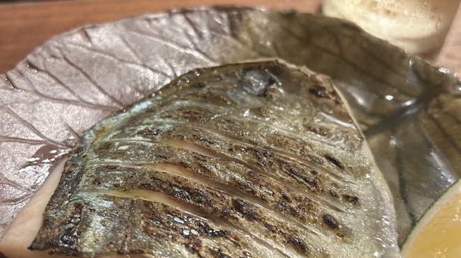 地魚料理・鮨 佐々木 - 料理写真:タカベ　塩焼き