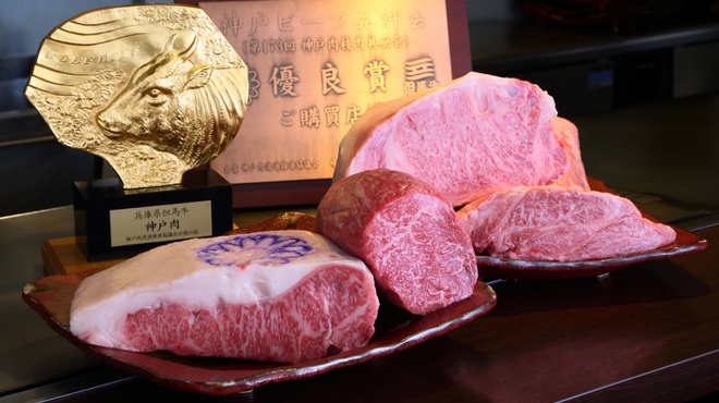 神戸牛焼肉 にくなべ屋 神戸びいどろ - メイン写真: