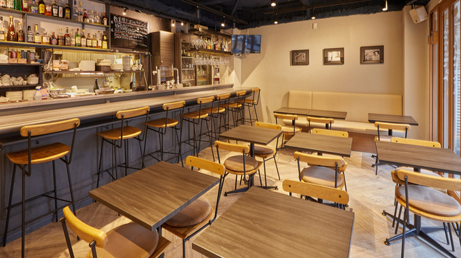 ニーケ - メイン写真: