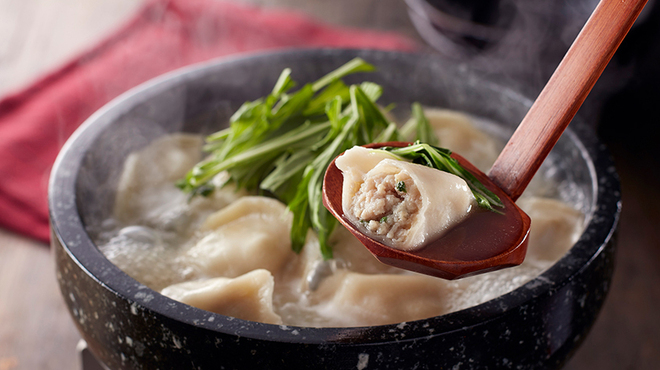 もつ鍋 鉄鍋餃子 鳥炭火焼き 九州酒場 丸九 - メイン写真: